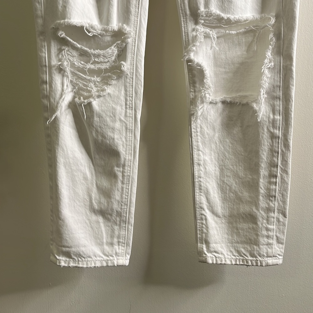 American Eagle Outfitters White Distressed Boyfriend Jeans - Picture 4 of 15